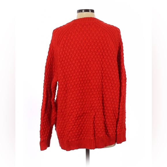 H&M Red Crewneck Sweater - Picture 2 of 4
